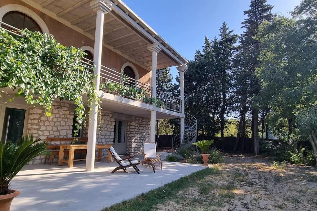 شقة La Provencale Uzès المظهر الخارجي الصورة